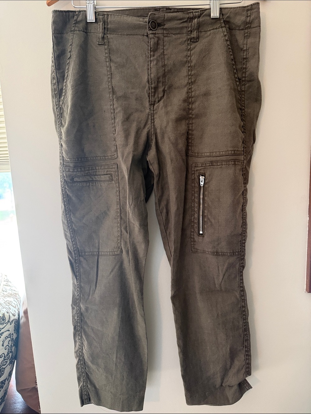 Women’s Level 99 Olive Cargo Pants with Zip Pocket